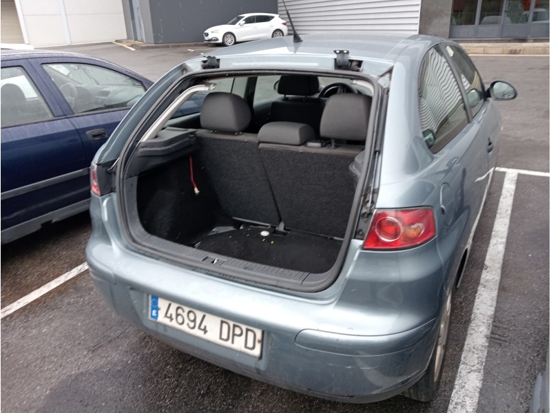 seat ibiza (6l1) del año 2005