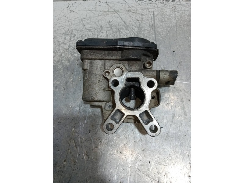 Recambio de valvula egr para nissan pick-up (d22) 2.5 16v turbodiesel cat referencia OEM IAM 14710EC00B  