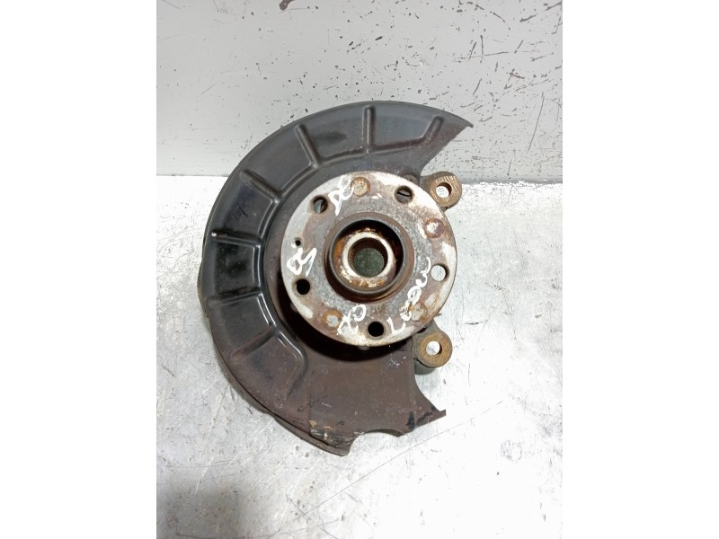 Recambio de mangueta delantera derecha para seat leon (1p1) referencia OEM IAM   