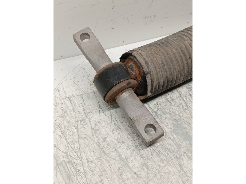 Recambio de amortiguador trasero derecho para ford focus turnier active referencia OEM IAM JX6118080EVG  