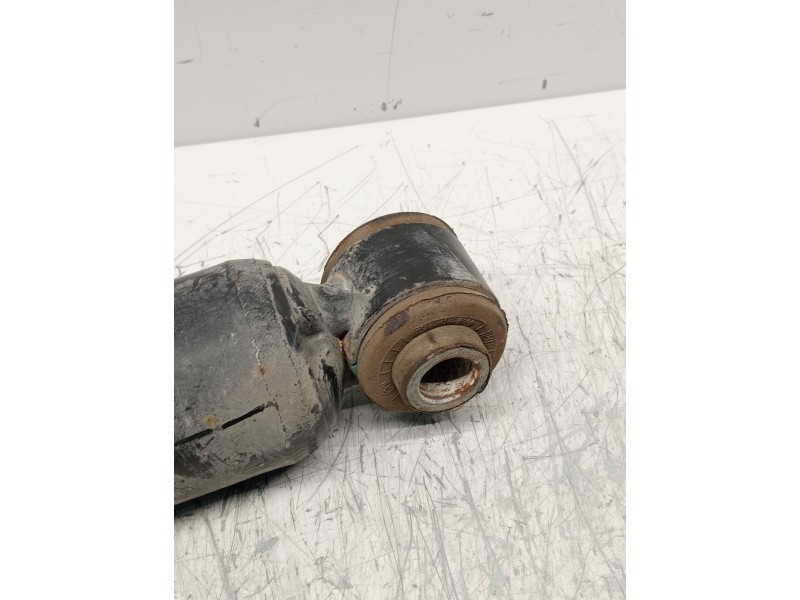 Recambio de amortiguador trasero izquierdo para ford focus turnier active referencia OEM IAM JX6118080EVG  