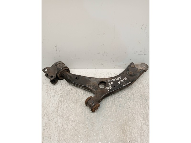 Recambio de brazo suspension inferior delantero derecho para ford kuga (cbv) trend referencia OEM IAM   