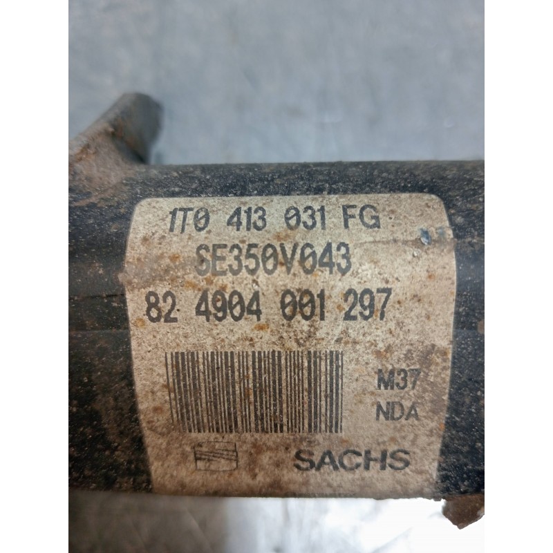 Recambio de amortiguador delantero derecho para seat leon (1p1) referencia OEM IAM 1T0413031FG 824904001297 