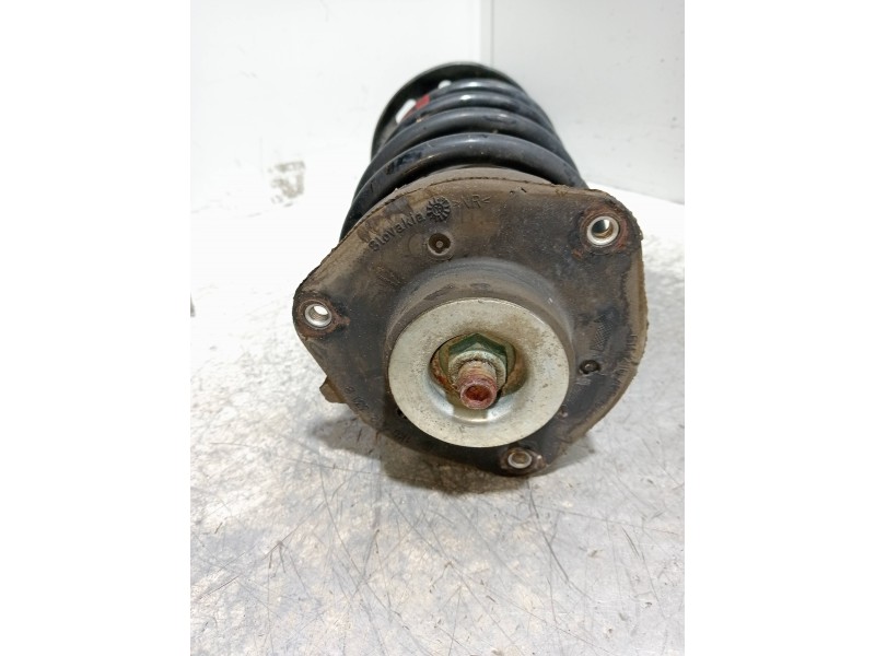 Recambio de amortiguador delantero derecho para seat leon (1p1) referencia OEM IAM 1T0413031FG 824904001297 