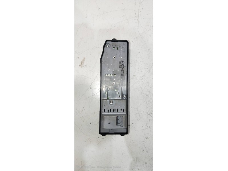 Recambio de mando elevalunas delantero izquierdo para toyota prius (nhw20) basis referencia OEM IAM 8482047050  