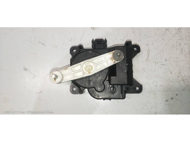 Recambio de motor apertura trampillas climatizador para toyota prius (nhw20) basis referencia OEM IAM 0637007960  