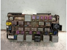 Recambio de caja reles / fusibles para ssangyong actyon 200 xdi referencia OEM IAM 10L26D AK7083 