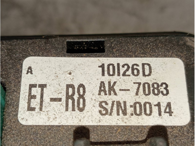 Recambio de caja reles / fusibles para ssangyong actyon 200 xdi referencia OEM IAM 10L26D AK7083 