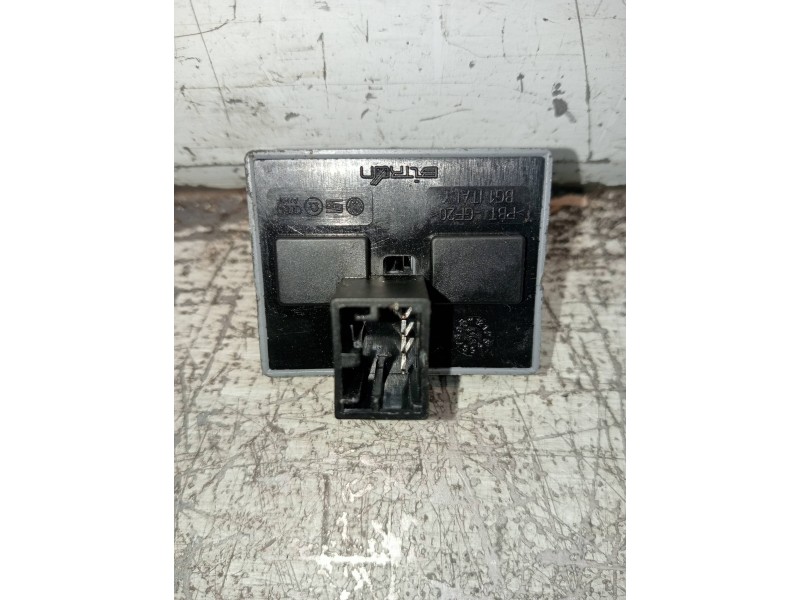 Recambio de mando elevalunas delantero izquierdo para volkswagen polo (9n1) trendline referencia OEM IAM 6Q09598 0793 