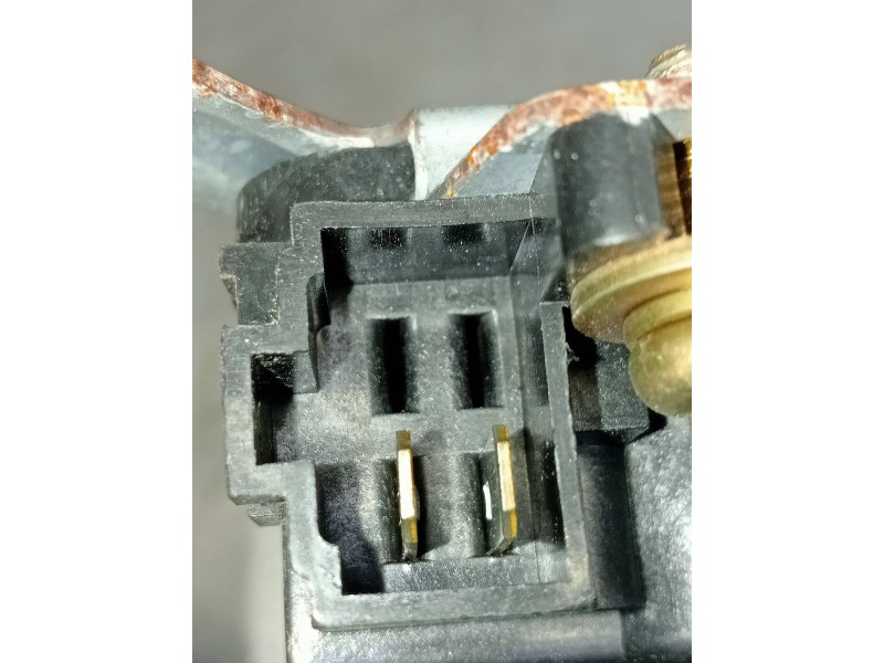 Recambio de motor cierre centralizado trasero izquierdo para mitsubishi montero (v20/v40) 2800 td gl (4-ptas.) referencia OEM IA