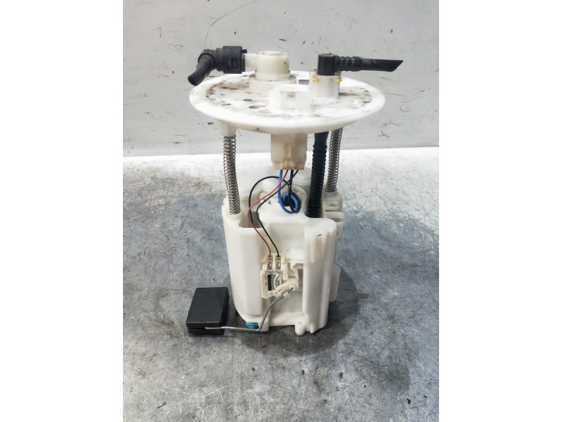 Recambio de bomba combustible para toyota prius (nhw20) basis referencia OEM IAM 7702047041 1019618992 
