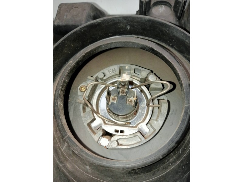 Recambio de faro derecho para mitsubishi montero (v20/v40) 2800 td gl (4-ptas.) referencia OEM IAM 11037746  