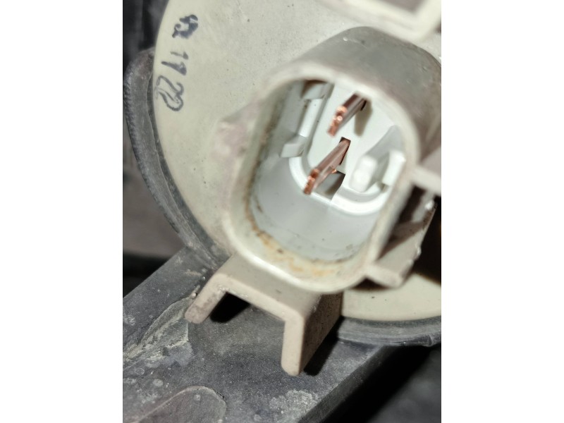 Recambio de piloto delantero derecho para mitsubishi montero (v20/v40) 2800 td gl (4-ptas.) referencia OEM IAM 21037746  