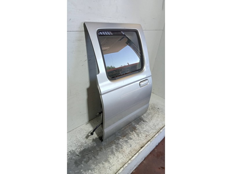 Recambio de puerta trasera izquierda para nissan pick-up (d22) cabina doble challenge 4x4 referencia OEM IAM   4P