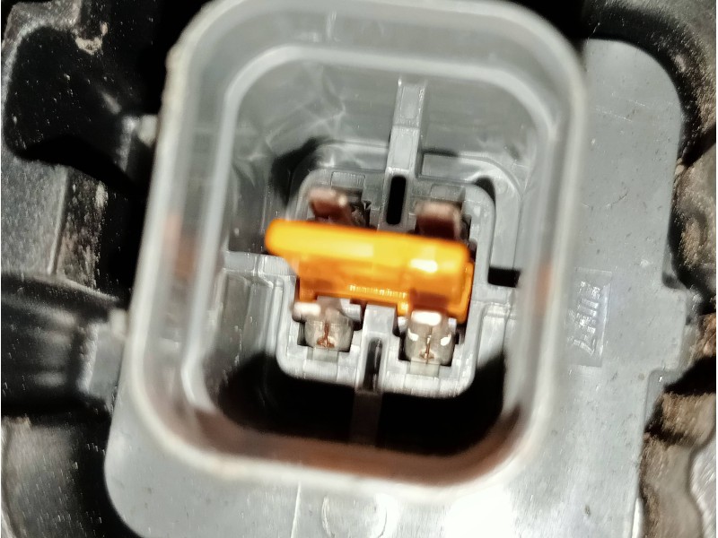 Recambio de faro izquierdo para ssangyong actyon 200 xdi referencia OEM IAM   