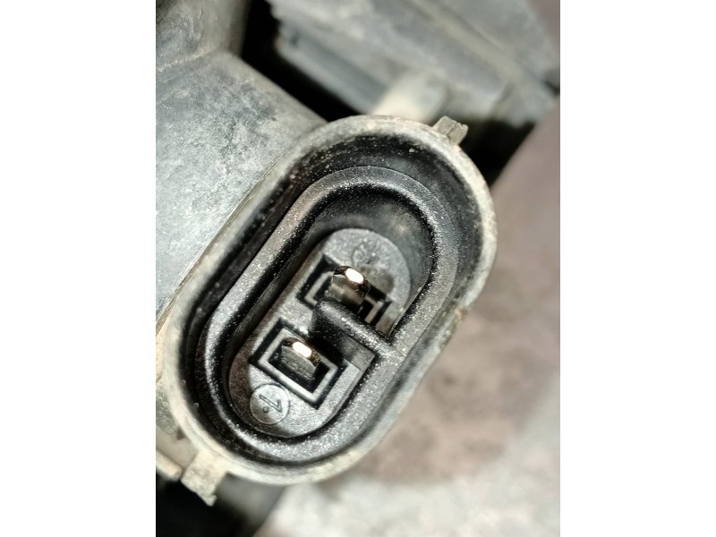 Recambio de faro antiniebla derecho para ssangyong actyon 200 xdi referencia OEM IAM   