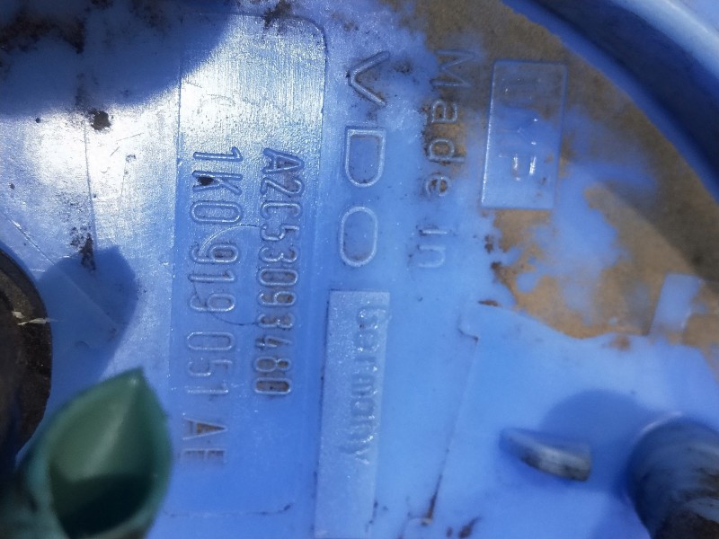 Recambio de bomba combustible para seat leon (1p1) referencia OEM IAM 1K0919051AE A2C53093480 