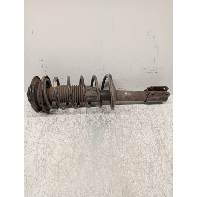 Recambio de amortiguador delantero derecho para renault rapid/express (f40) 1.3 básico familiar / rl (f406) referencia OEM IAM  