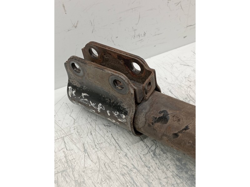 Recambio de amortiguador delantero derecho para renault rapid/express (f40) 1.3 básico familiar / rl (f406) referencia OEM IAM  