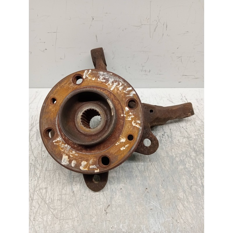 Recambio de mangueta delantera derecha para renault rapid/express (f40) 1.3 básico familiar / rl (f406) referencia OEM IAM   