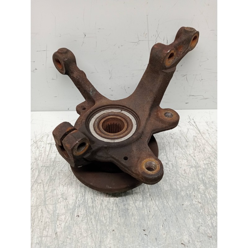 Recambio de mangueta delantera izquierda para renault rapid/express (f40) 1.3 básico familiar / rl (f406) referencia OEM IAM   