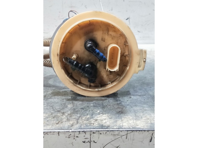 Recambio de bomba combustible para audi q5 (8r) 3.0 tdi referencia OEM IAM 8R0919050 A2C53294406 