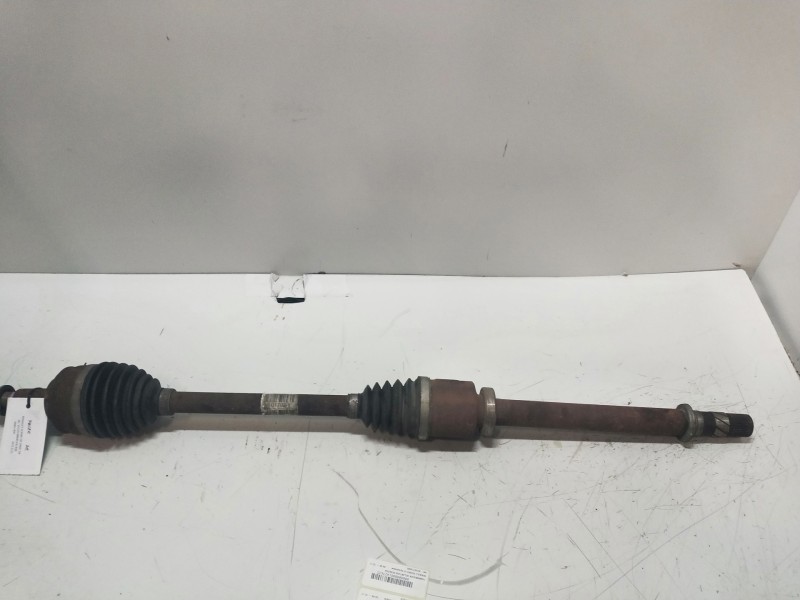 Recambio de transmision delantera derecha para renault scenic iii dynamique referencia OEM IAM 391001702R  