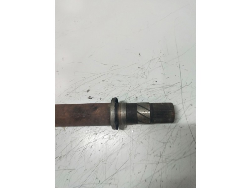 Recambio de transmision delantera derecha para renault scenic iii dynamique referencia OEM IAM 391001702R  