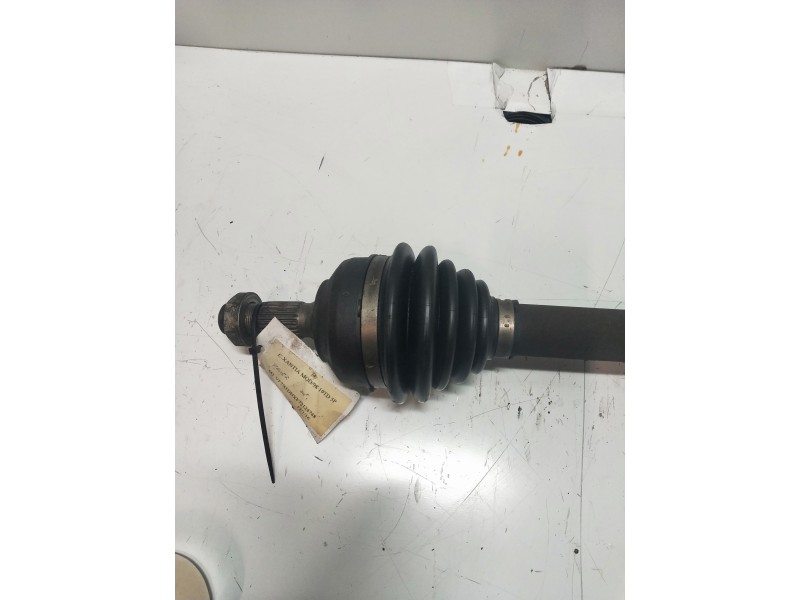 Recambio de transmision delantera derecha para citroen xantia berlina 1.9 turbodiesel referencia OEM IAM   