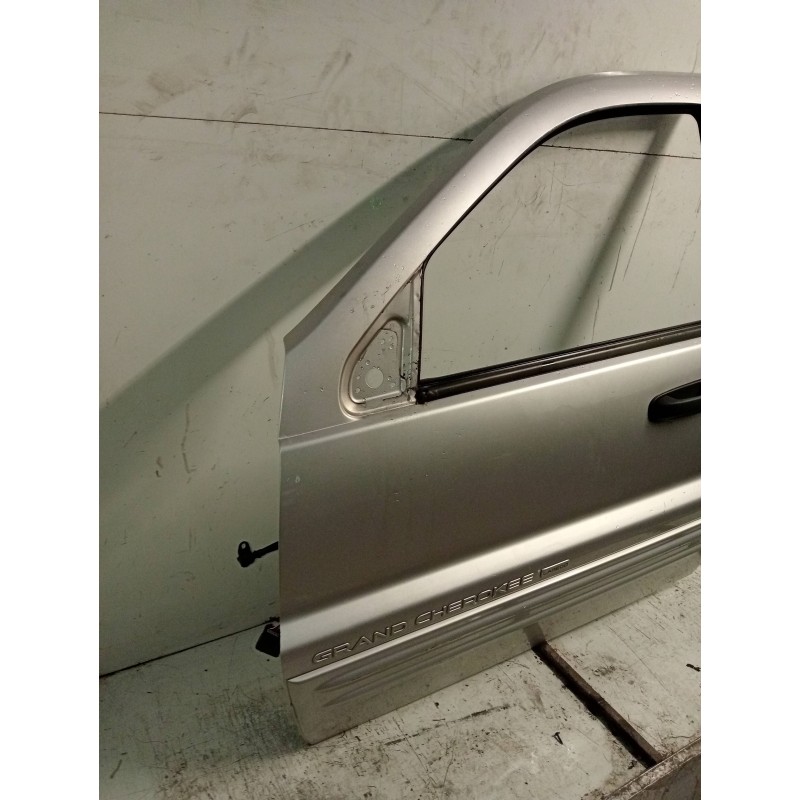 Recambio de puerta delantera izquierda para jeep gr.cherokee (wj/wg) 2.7 crd cat referencia OEM IAM  5P 