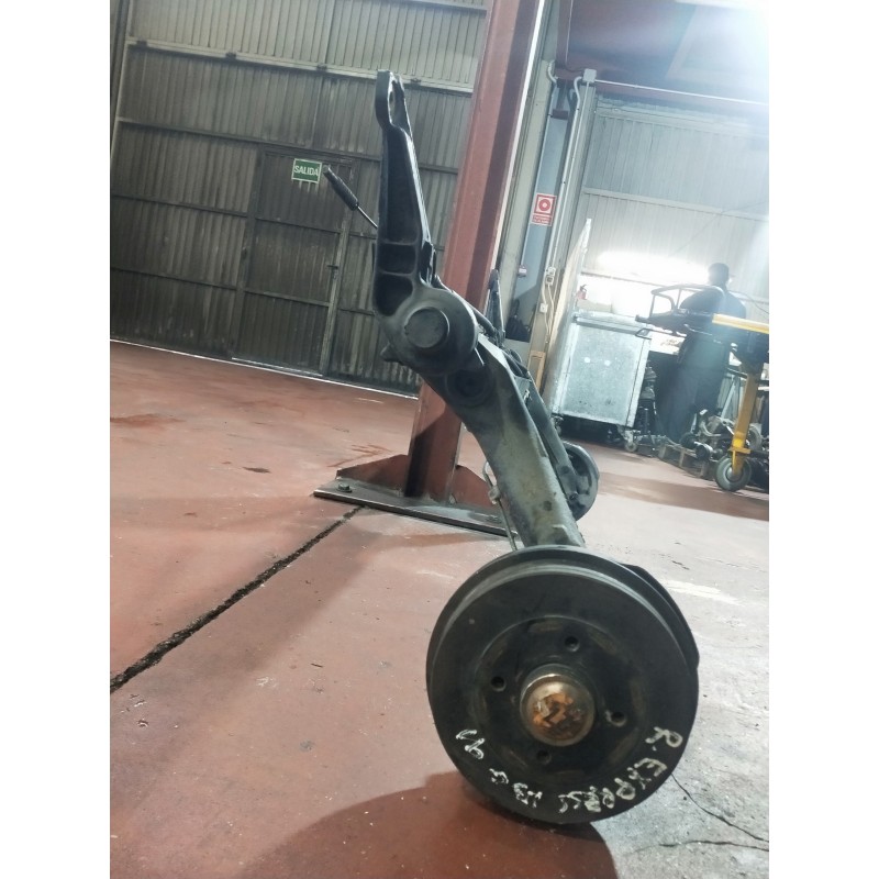 Recambio de puente trasero para renault rapid/express (f40) 1.3 básico familiar / rl (f406) referencia OEM IAM   