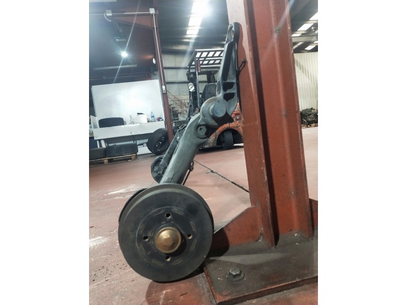 Recambio de puente trasero para renault rapid/express (f40) 1.3 básico familiar / rl (f406) referencia OEM IAM   