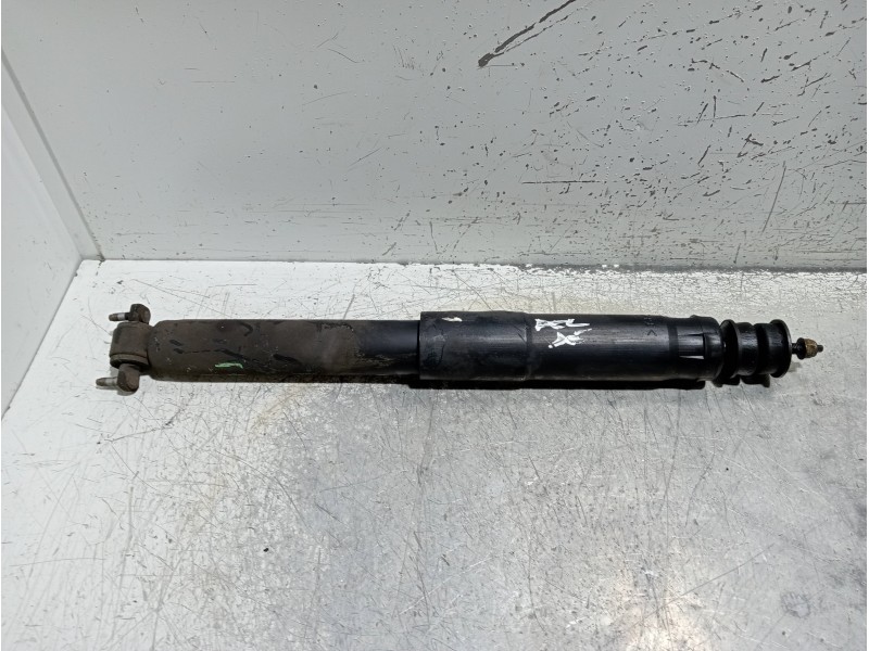 Recambio de amortiguador delantero derecho para jeep gr.cherokee (wj/wg) 2.7 crd cat referencia OEM IAM P52088900AN  