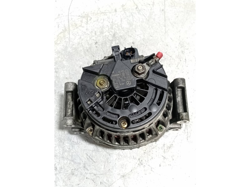 Recambio de alternador para jeep gr.cherokee (wj/wg) 2.7 crd cat referencia OEM IAM 0124515115 A0131540802 