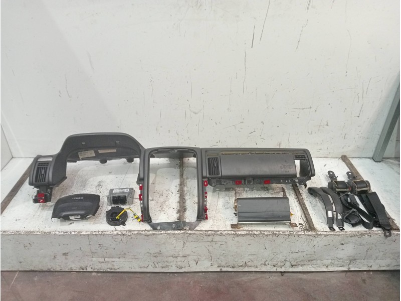 Recambio de kit airbag para jeep gr.cherokee (wj/wg) 2.7 crd cat referencia OEM IAM   