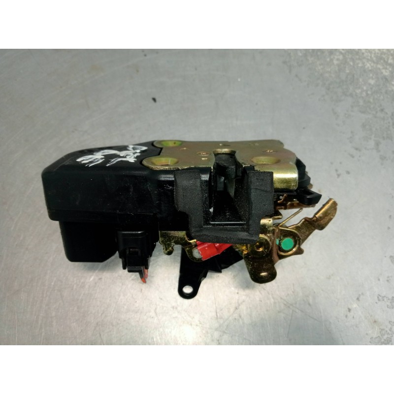 Recambio de motor cierre centralizado delantero derecho para jeep gr.cherokee (wj/wg) 2.7 crd cat referencia OEM IAM 2694J  