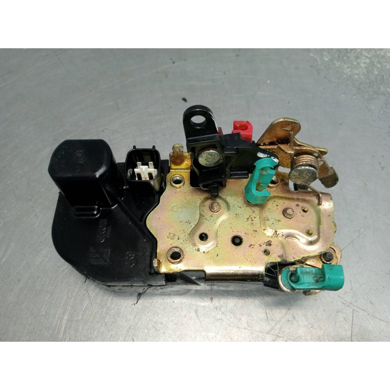 Recambio de motor cierre centralizado delantero derecho para jeep gr.cherokee (wj/wg) 2.7 crd cat referencia OEM IAM 2694J  
