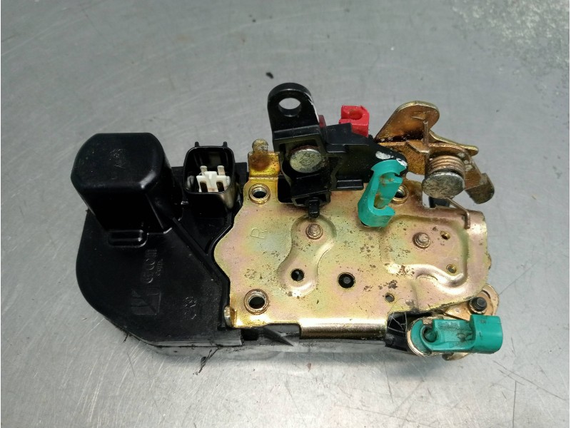 Recambio de motor cierre centralizado delantero derecho para jeep gr.cherokee (wj/wg) 2.7 crd cat referencia OEM IAM 2694J  