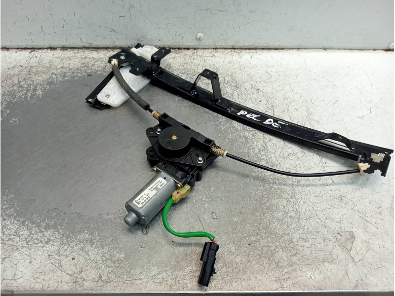 Recambio de elevalunas delantero derecho para jeep gr.cherokee (wj/wg) 2.7 crd cat referencia OEM IAM 6004PA1057  