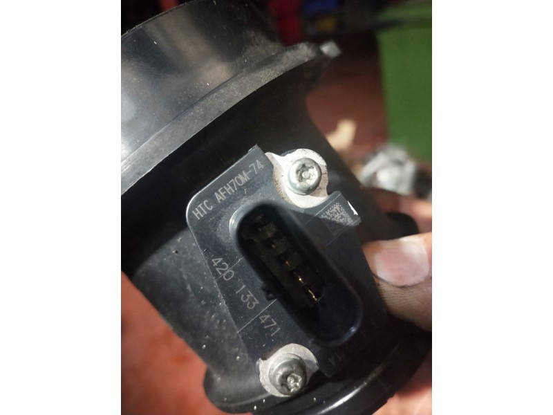 Recambio de caudalimetro para audi q5 (8r) 3.0 tdi referencia OEM IAM AFH70M74 420133471 059906461N