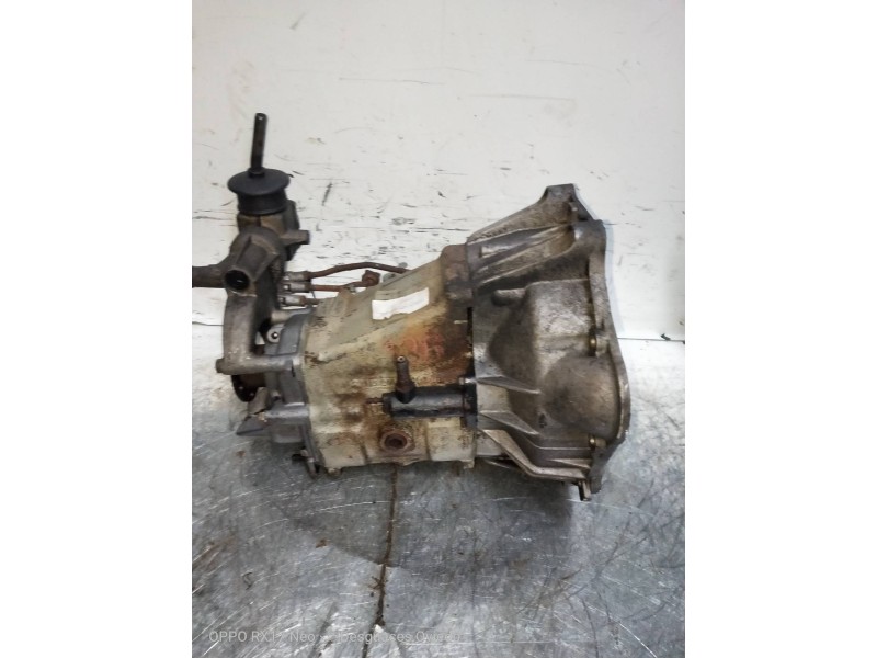 Recambio de caja cambios para mercedes 602 2.4 d referencia OEM IAM 233526   Recambio de caja cambios para mercedes 602 2.4 d referencia OEM IAM 233526