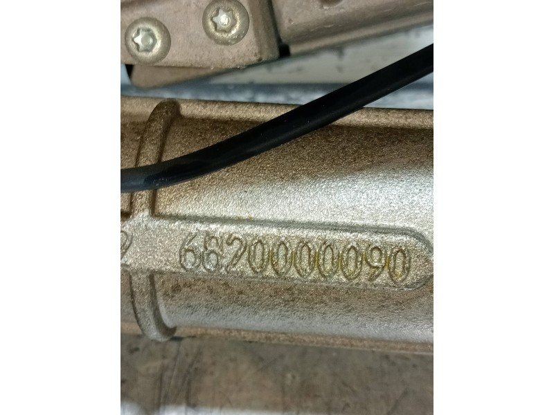 Recambio de cremallera direccion para peugeot 207 x-line referencia OEM IAM 6820000090  