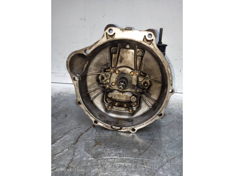 Recambio de caja cambios para mercedes 602 2.4 d referencia OEM IAM 233526  