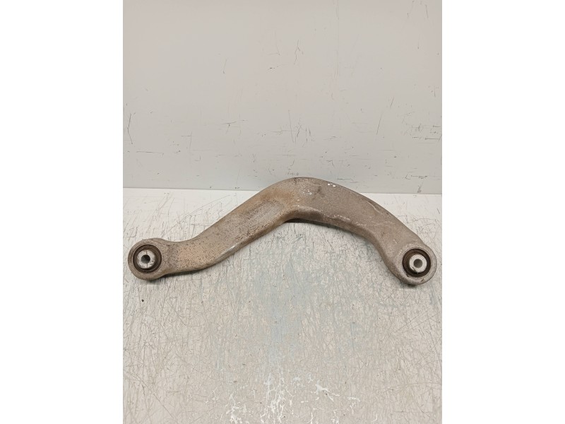 Recambio de brazo suspension superior trasero izquierdo para audi q5 (8r) 3.0 tdi referencia OEM IAM 8K0505323F  