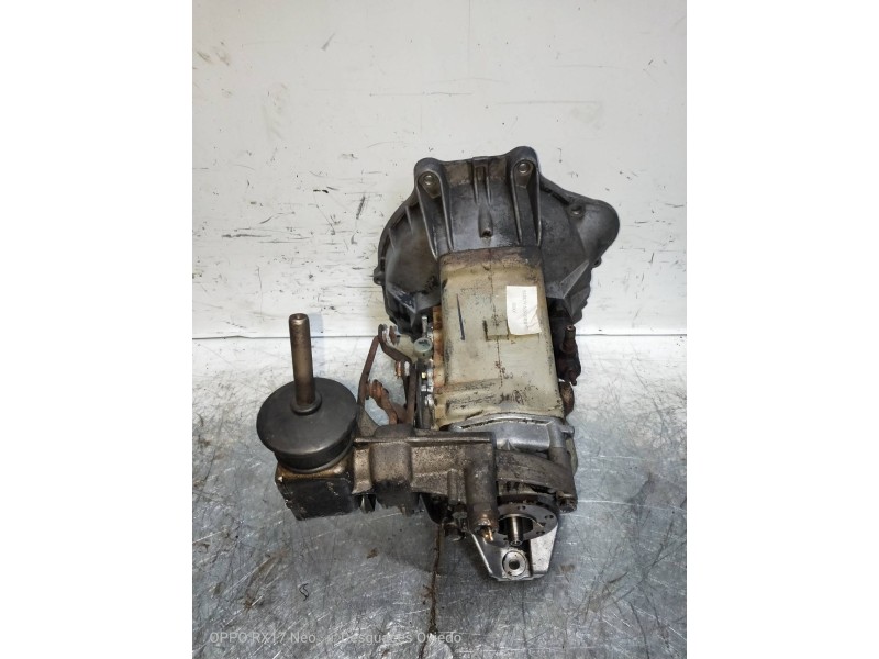 Recambio de caja cambios para mercedes 602 2.4 d referencia OEM IAM 233526  
