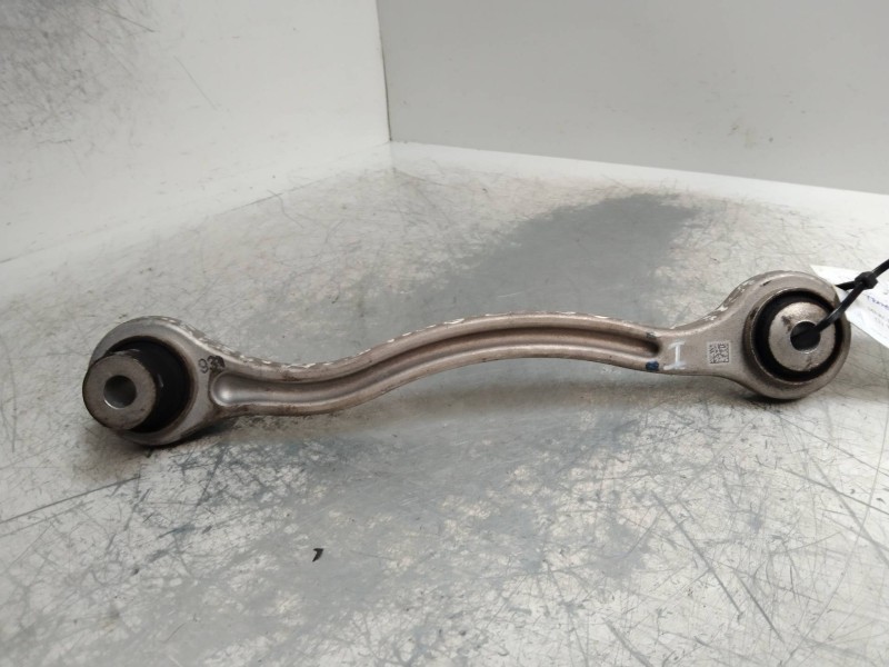 Recambio de brazo suspension inferior trasero derecho para mercedes clase c (w204) berlina 2.2 cdi cat referencia OEM IAM   