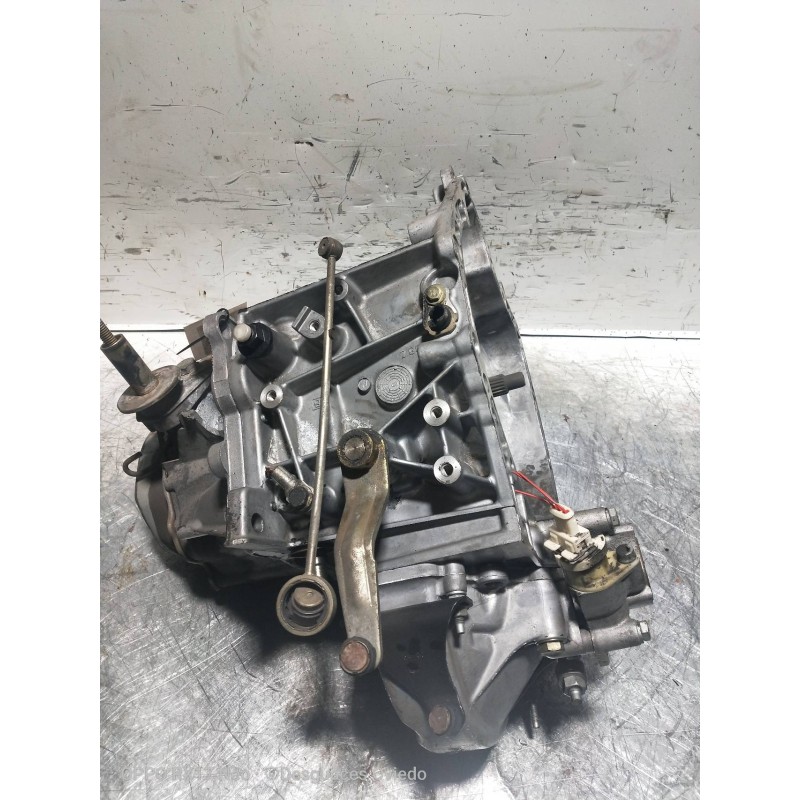 Recambio de caja cambios para citroen xsara berlina 2.0 16v cat (rfn / ew10j4) referencia OEM IAM 20DL40 2370196A 