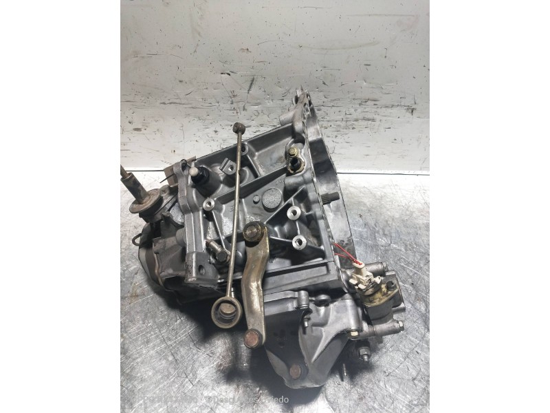 Recambio de caja cambios para citroen xsara berlina 2.0 16v cat (rfn / ew10j4) referencia OEM IAM 20DL40 2370196A 