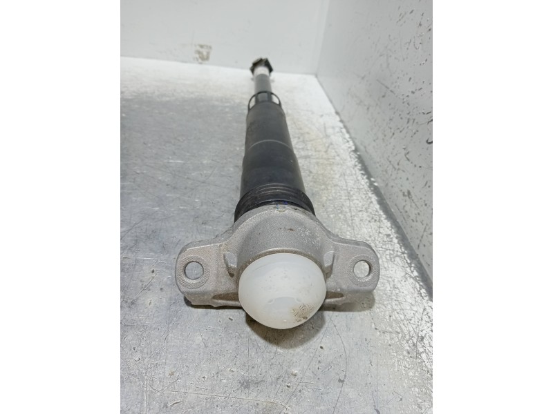 Recambio de amortiguador trasero derecho para audi a1 sportback (gba) 25 tfsi adrenalin referencia OEM IAM 2Q0512013CG 821402002