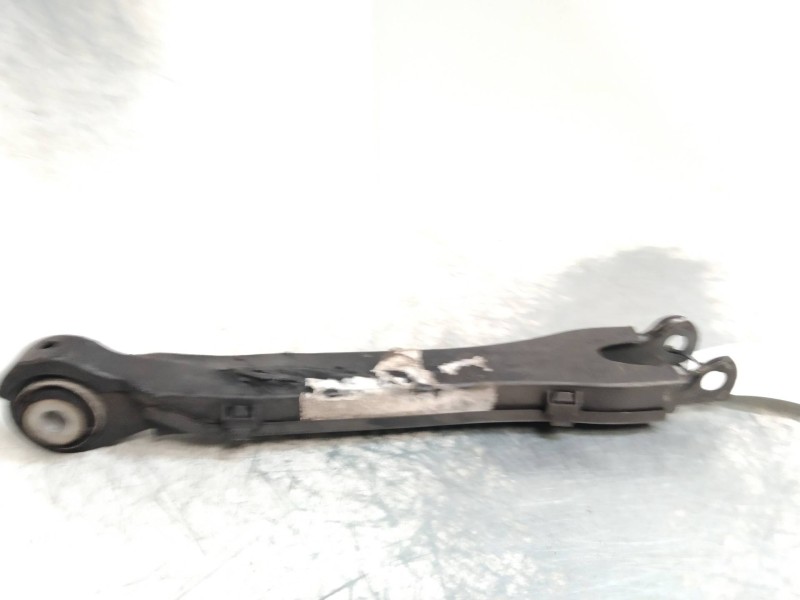 Recambio de brazo suspension inferior trasero derecho para mercedes clase c (w204) berlina 2.2 cdi cat referencia OEM IAM   